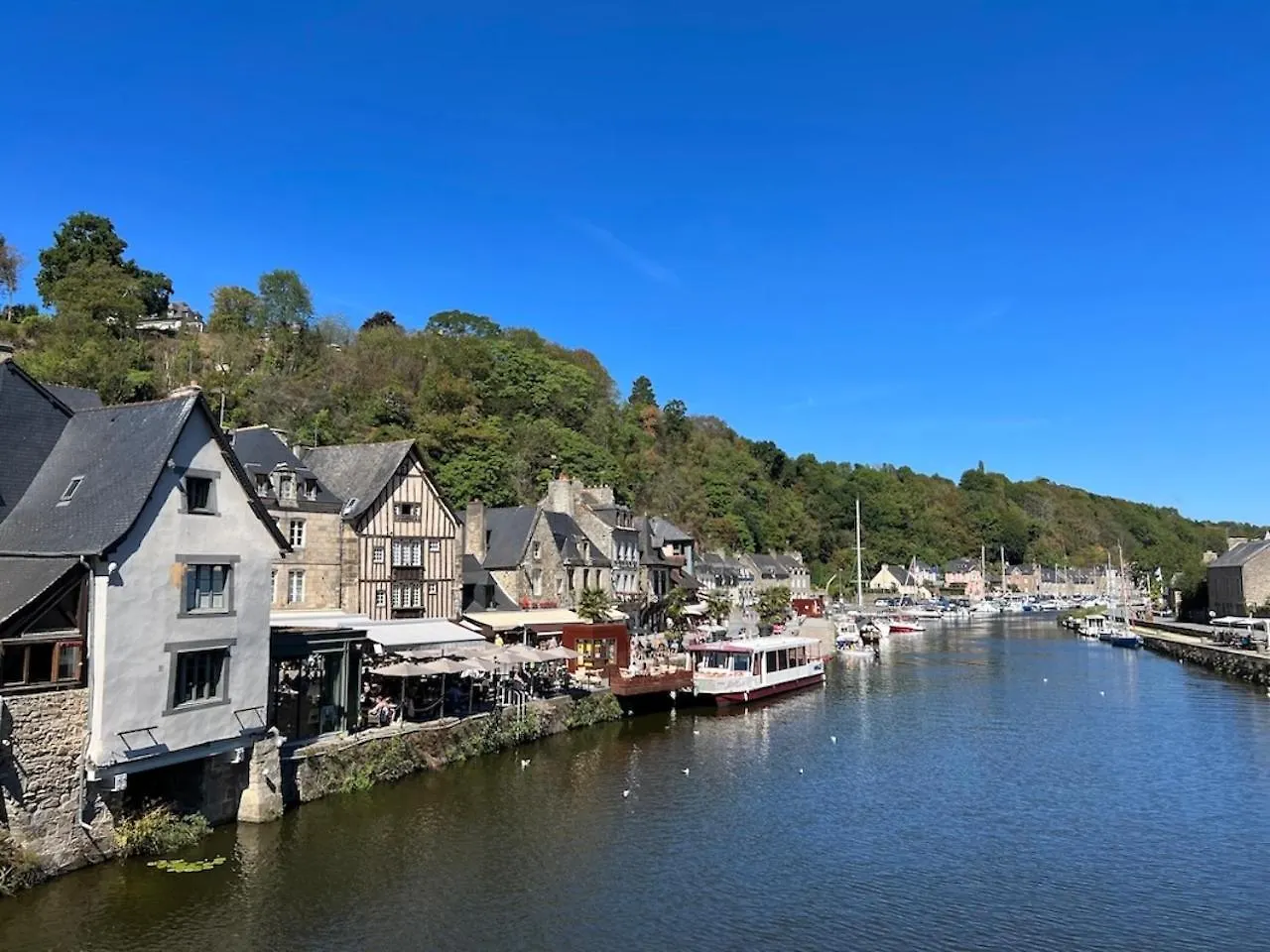 Quai Du Val Is A Charming Pet And Family Friendly Riverside Gite In Lehon Close To Dinan Sleeps 7
