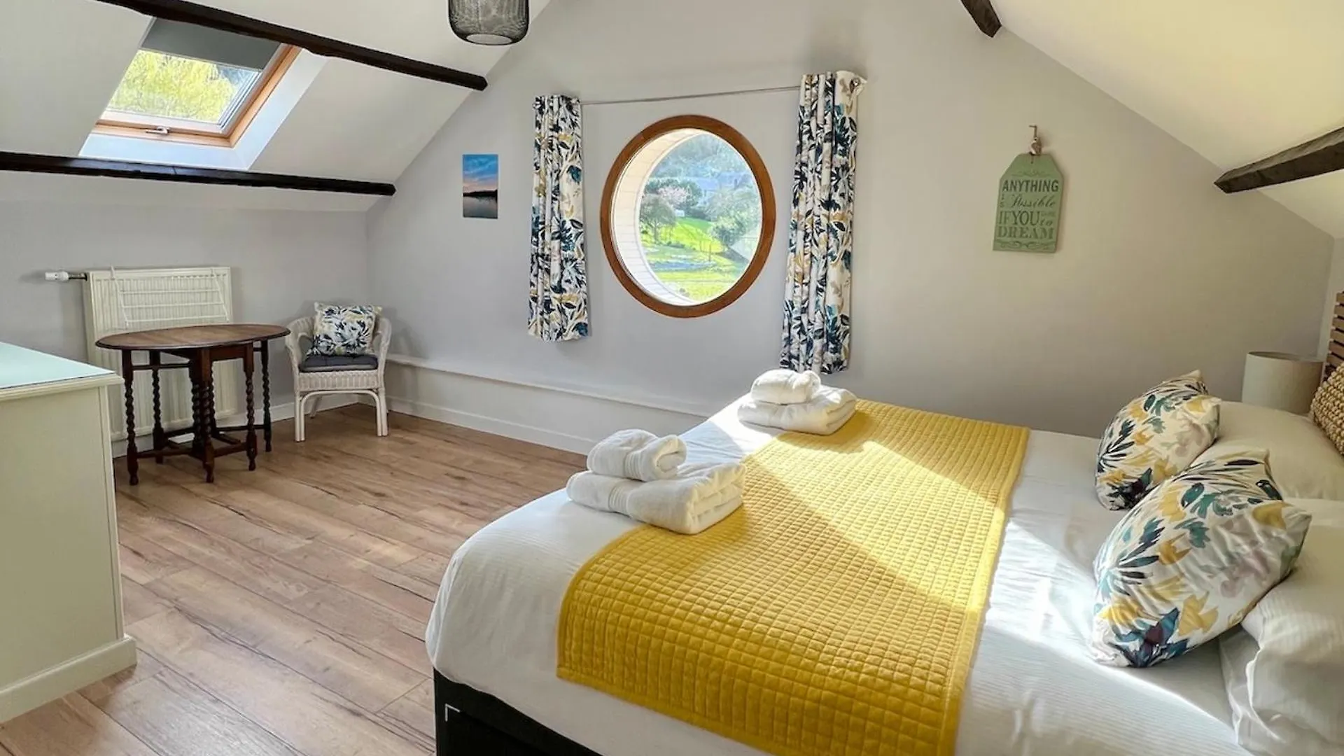 Quai Du Val Is A Charming Pet And Family Friendly Riverside Gite In Lehon Close To Dinan Sleeps 7 0*,